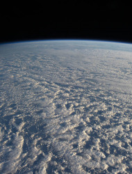 image take from: https://www.nasa.gov/mission_pages/station/multimedia/gallery/iss034e016601.html. Credit to NASA